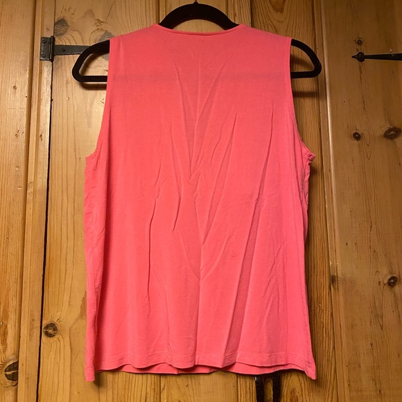 Pink Tank - Picture 4 of 7